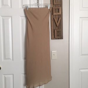 Strapless dress. Mango. S